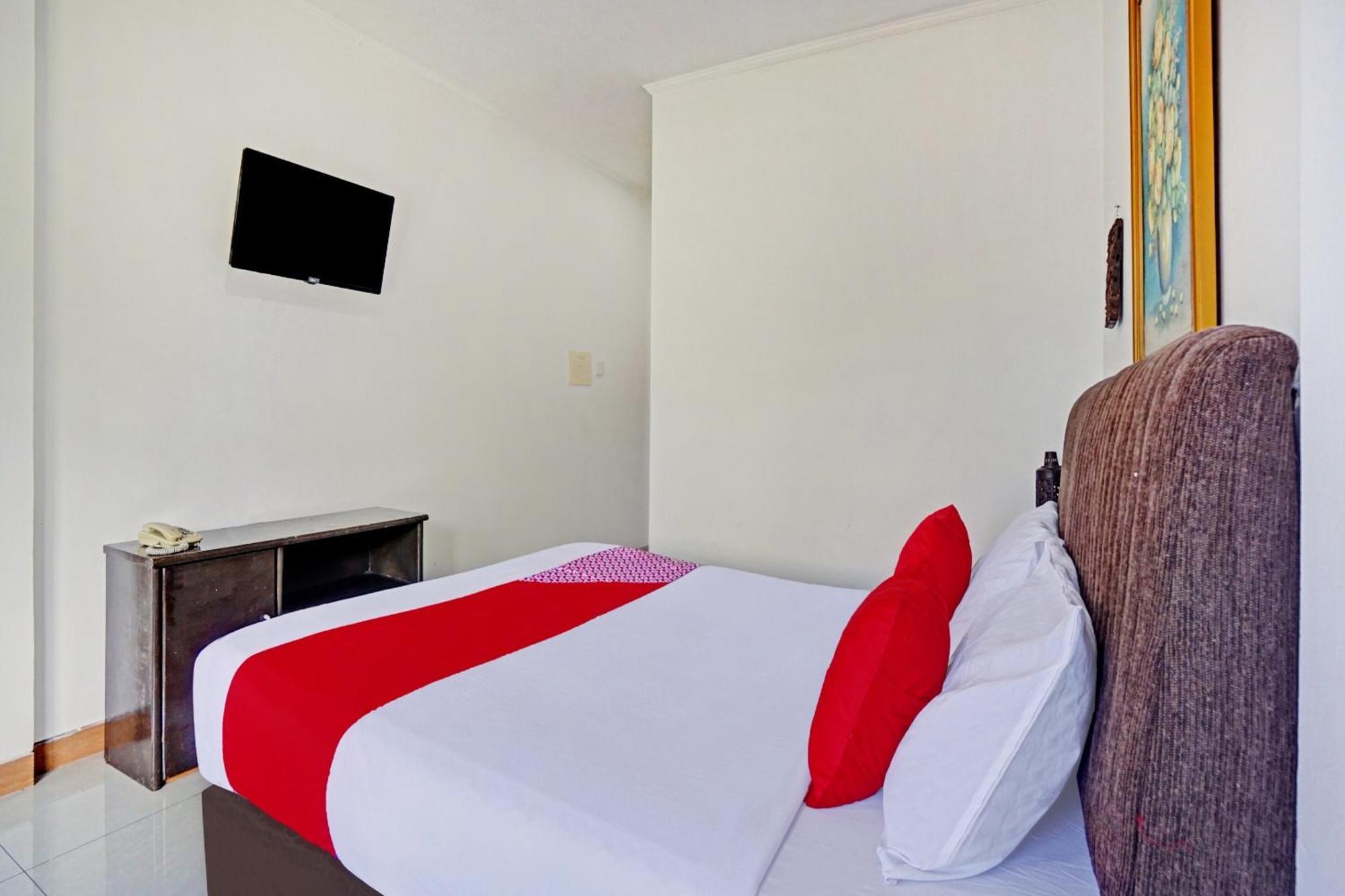 Oyo 90028 Hotel Victory Batu  Kültér fotó