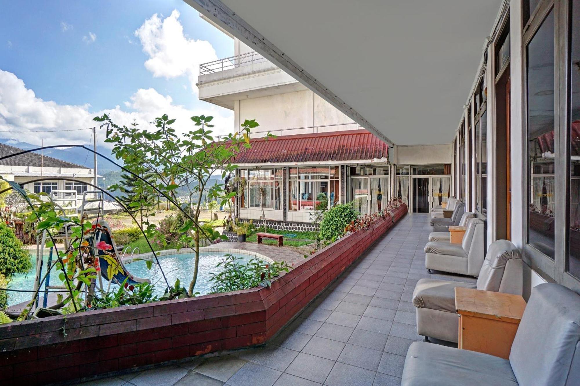 Oyo 90028 Hotel Victory Batu  Kültér fotó